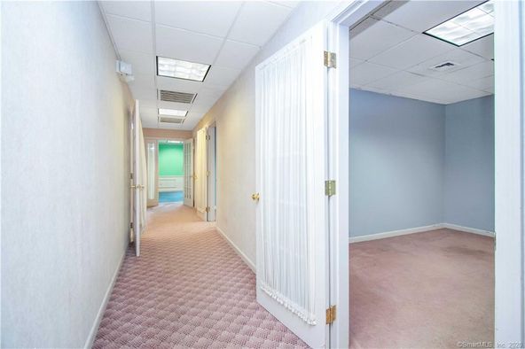 141 Hazard Ave, Enfield, CT 06082